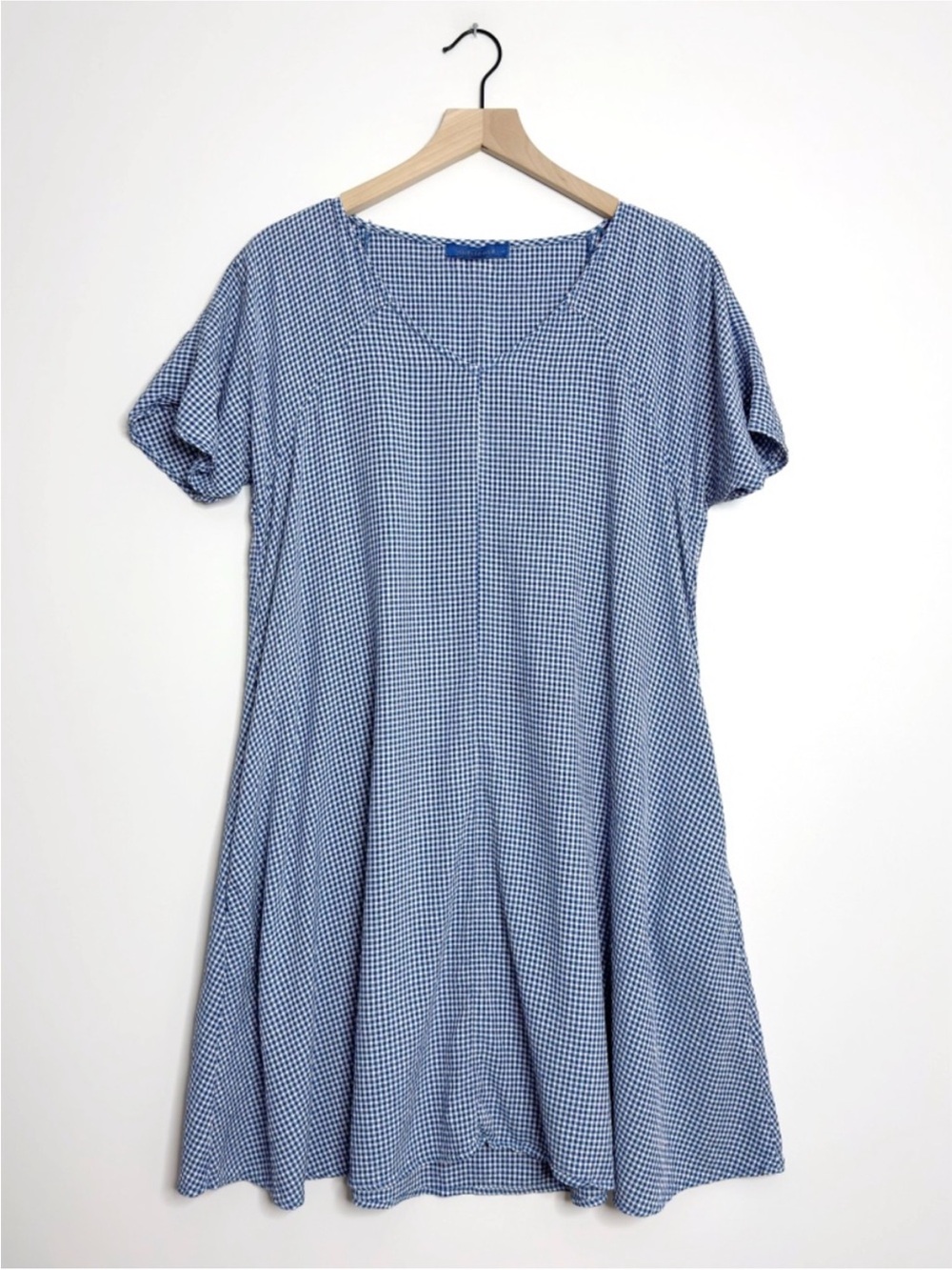 Cut Loose Blue & White Gingham Short Sleeve V-Neck Swing Dress with Pockets Sz M